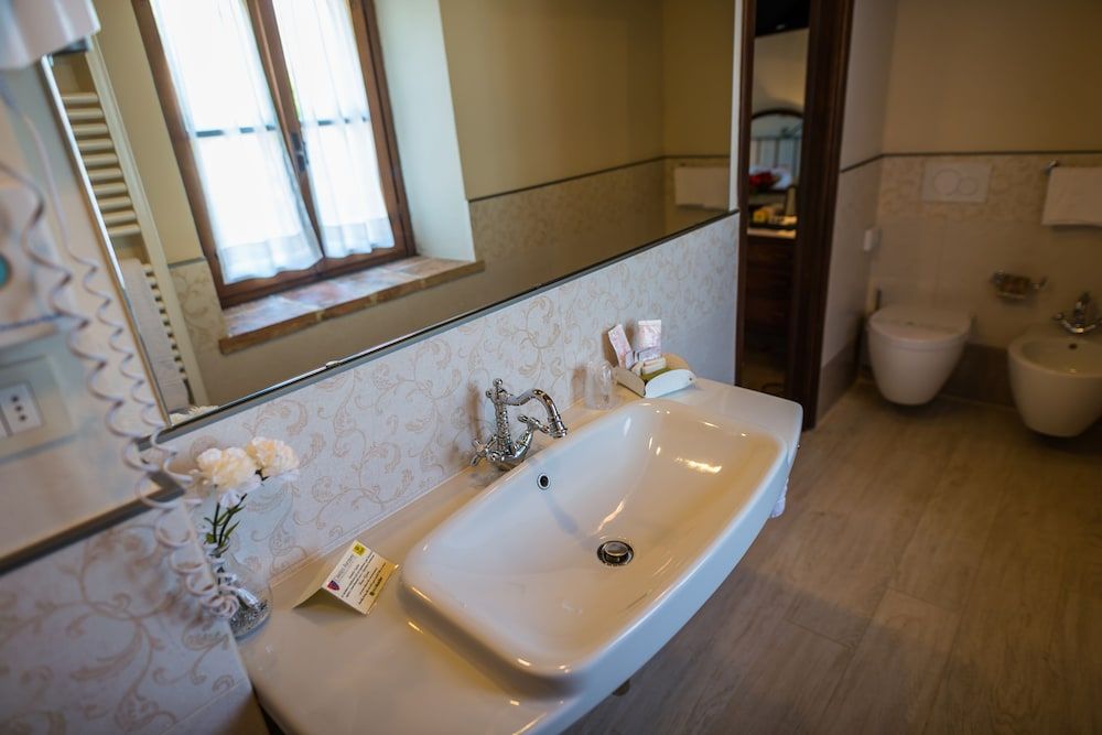 L'Antico Forziere Hotel & SPA Deluxe Room 10