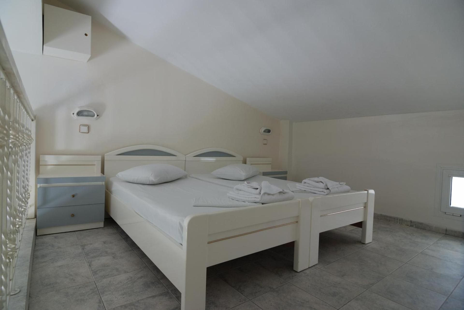 Apartment - Split Level