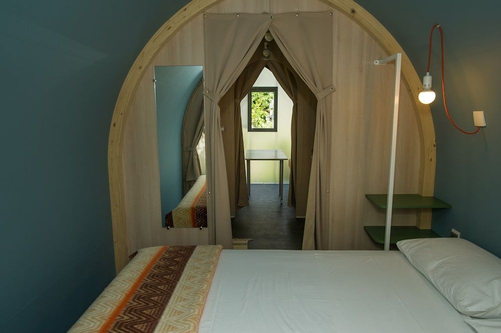 Economy Tent, Shared Bathroom (Coco Sweet)