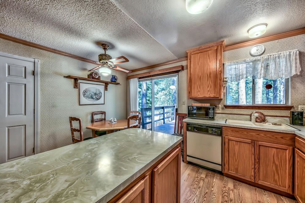 undefined Mv67 Lake Tahoe Close to Everything Home Sleeps 8 8