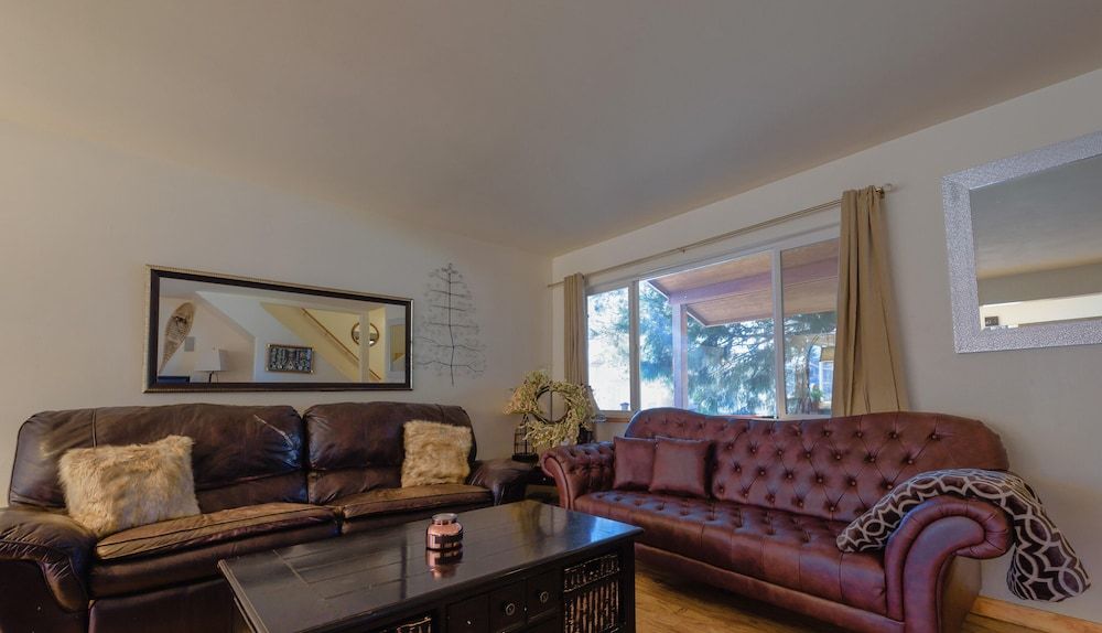 Mv25: Waterfront Tahoe Keys Home -30 Days Minimum House, Multiple Beds (MV25: Waterfront Tahoe Keys Home -30 ) 44