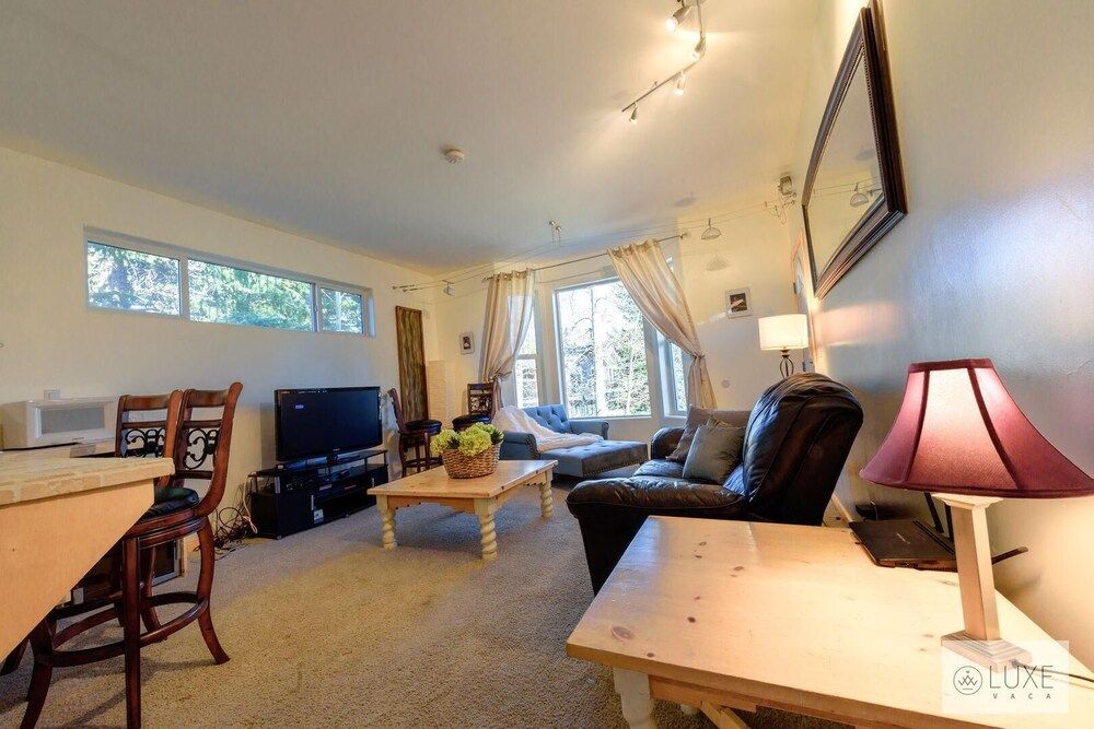 Mv25: Waterfront Tahoe Keys Home -30 Days Minimum House, Multiple Beds (MV25: Waterfront Tahoe Keys Home -30 ) 45