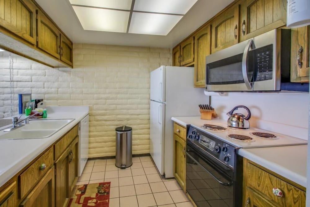 undefined Mv22: Waterfront Condo in Tahoe Keys . 3 Bedrooms 010630 9