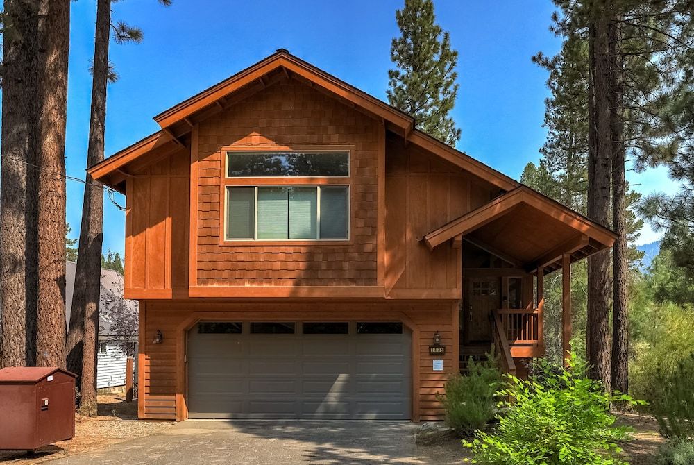 undefined Contemporary Tahoe Cabin 2