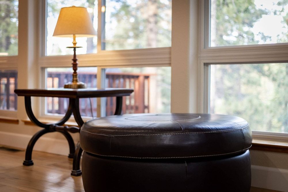 Nestled Pines Retreat Hot Tub, Pool Tahoe, Foosball, +more! House, Multiple Beds, Hot Tub, Mountain View (Nestled Pines Retreat) 17