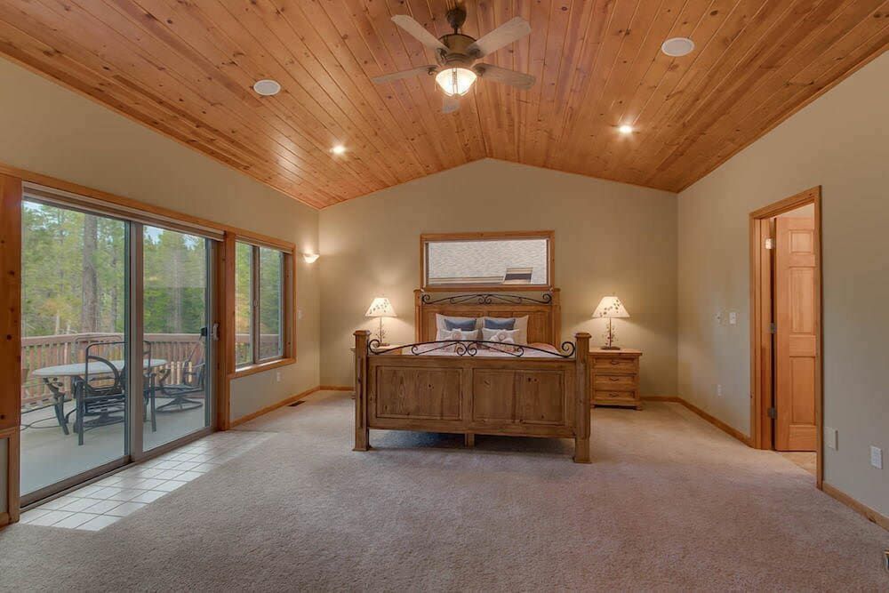 undefined Angora Mountain Lodge - Pool Table, Ping Pong, Shuffle Board 8