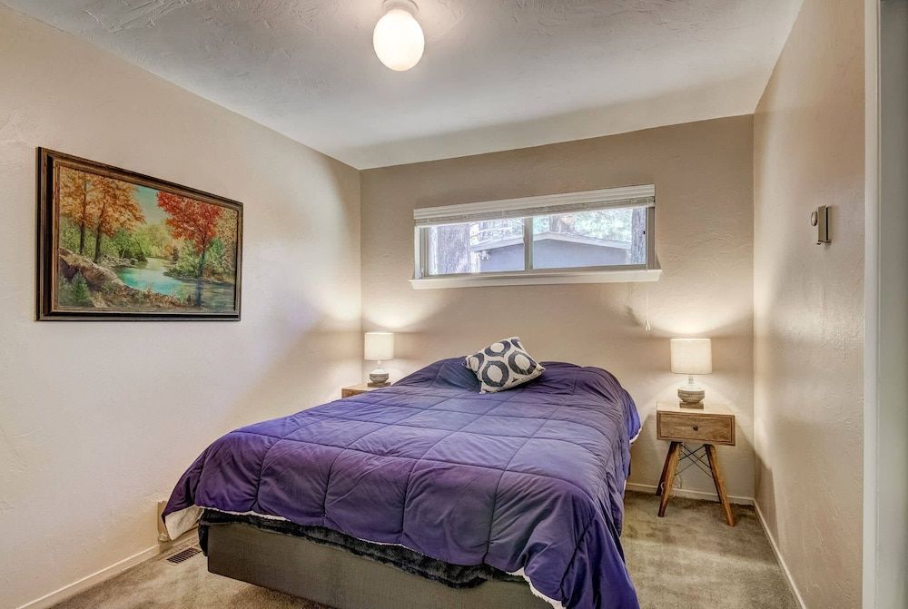 Blue Black Bart Foosball, Near Town & More! House, Multiple Beds, Patio, Mountain View (Blue Black Bart) 5