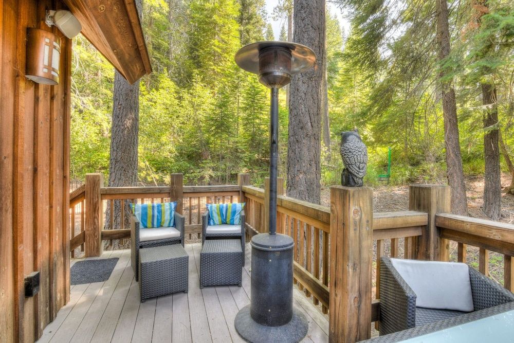 undefined Shining Shire - Sauna, Steam Shower, Very Cool! 6