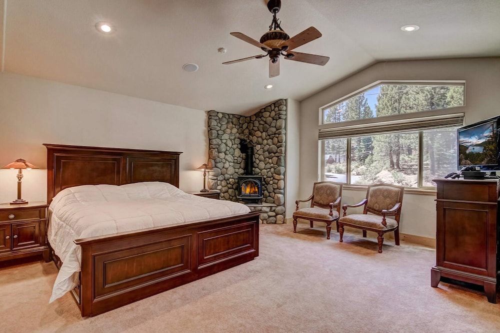 undefined Redwood Refuge 9