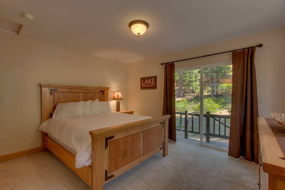 Prima Del Norte - Hot Tub, Pool Table, Arcade Game! House, Multiple Beds, Hot Tub, Mountain View (Prima Del Norte)