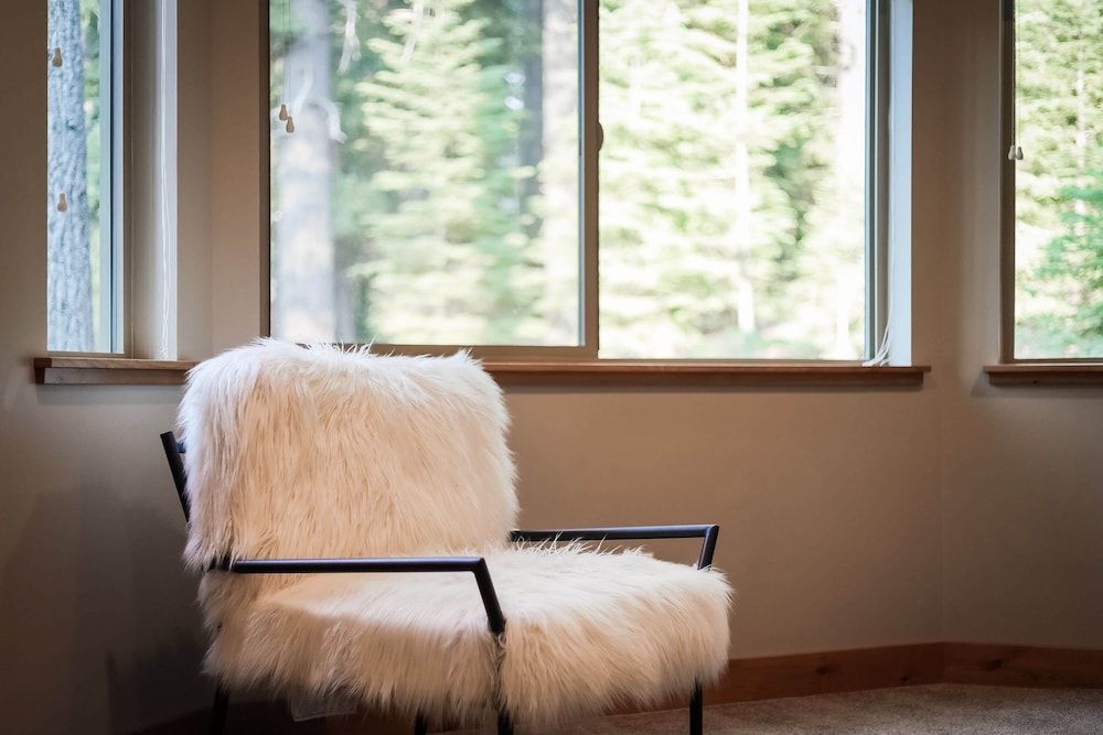 It's a Sierra State of Mind - Family Fun! House, Multiple Beds, Hot Tub, Mountain View (Sierra State of Mind) 19