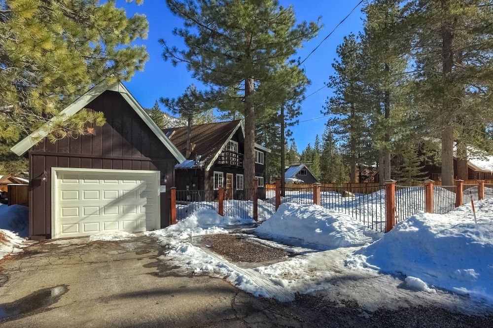 undefined Panorama Chalet 4