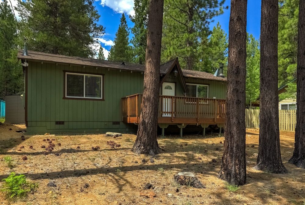 undefined Grizzly Cottage 2