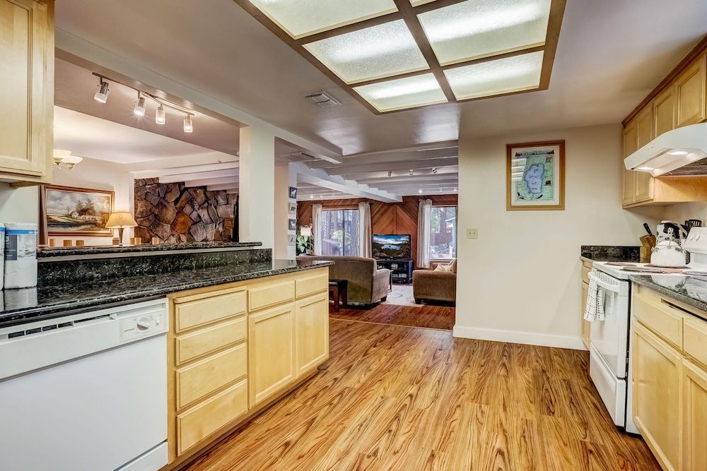 undefined Paloma Place - 30+ Day Vacation Home 10