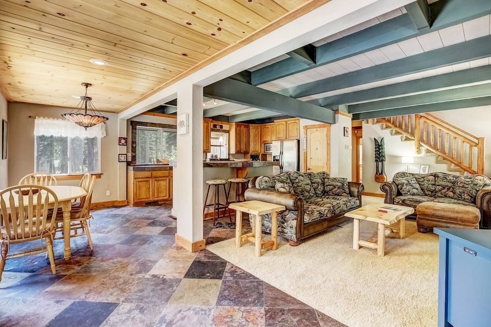 undefined Bear Pause 4BR Large Deck & Balcony 9