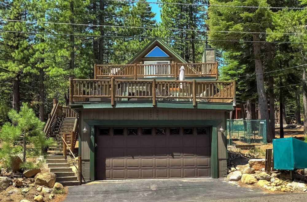 undefined Bear Pause 4BR Large Deck & Balcony 2