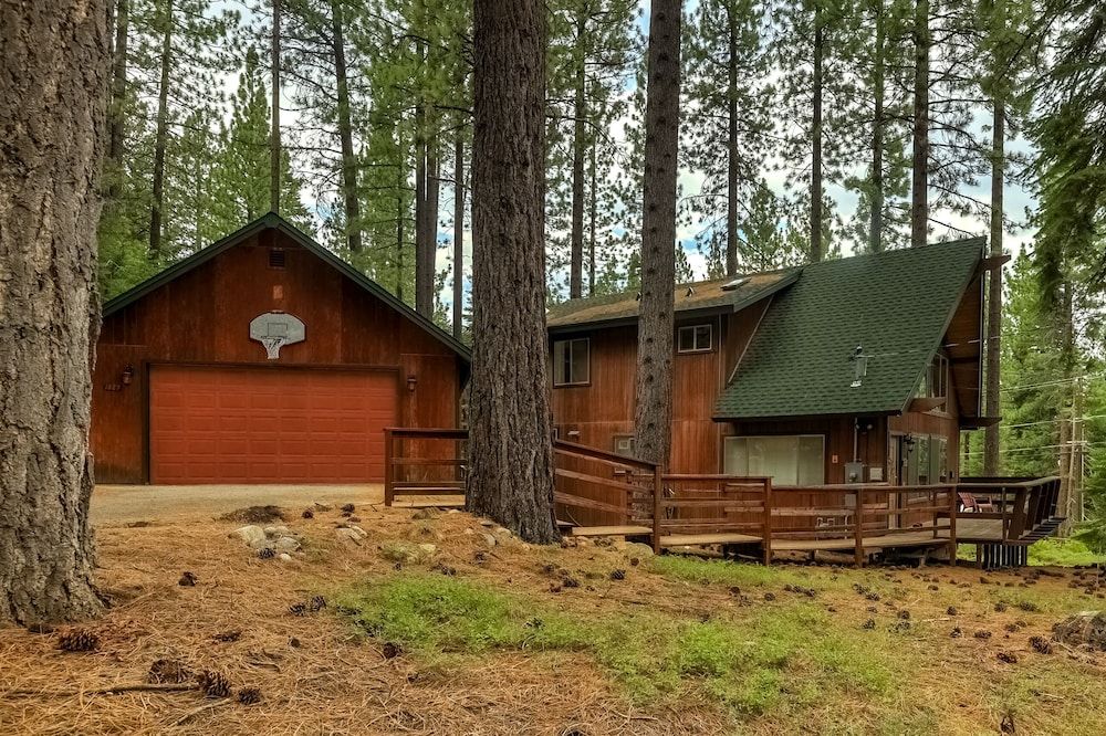 undefined Woodland Escape - Cute Little Cabin in the Woods! 4