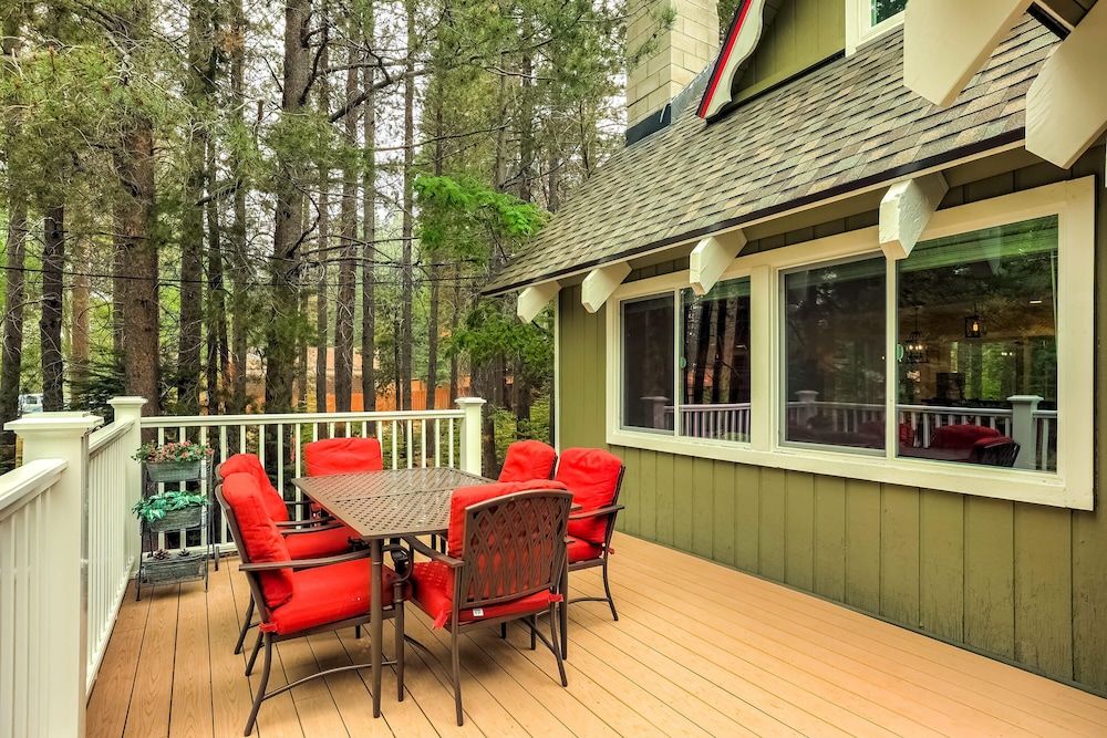 Serenity Woods - Game Room & More! House, Multiple Beds, Fireplace, Mountain View (Serenity Woods) 8