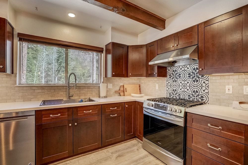 undefined River Park Ranch 8