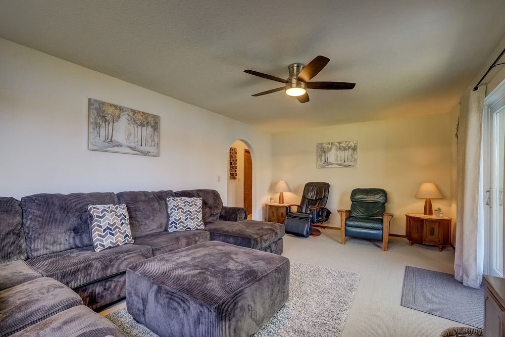 undefined Tahoe Keys Residency 8