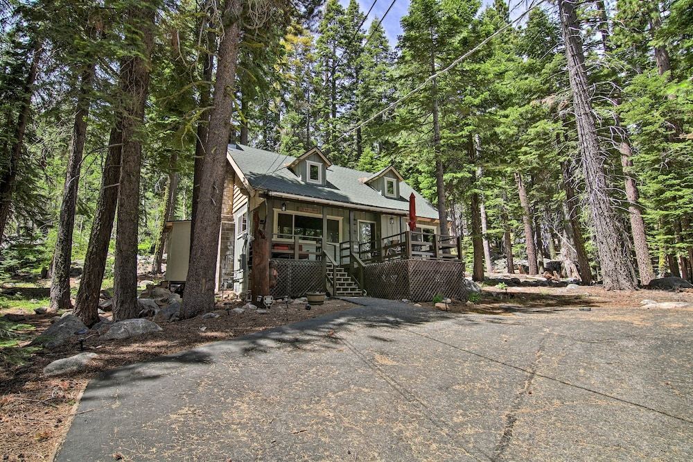 undefined Private Tahoe Mtn Cabin Backing to the Forest! 8