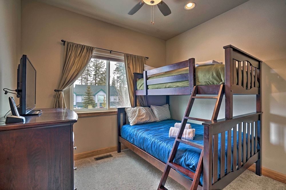 undefined South Lake Tahoe Retreat 9 Mi to Heavenly Mountain 4