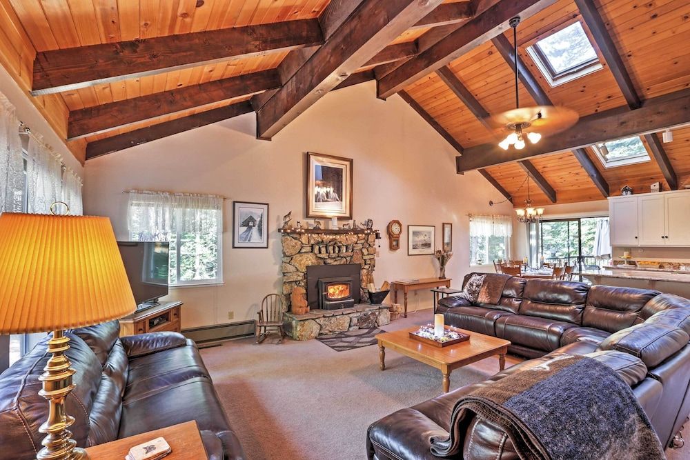 undefined Spacious South Lake Tahoe House w/ Deck & Grill! 5