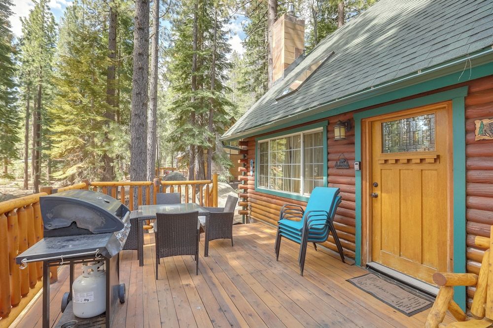 undefined South Lake Tahoe Cabin: Hot Tub & Deck! 3