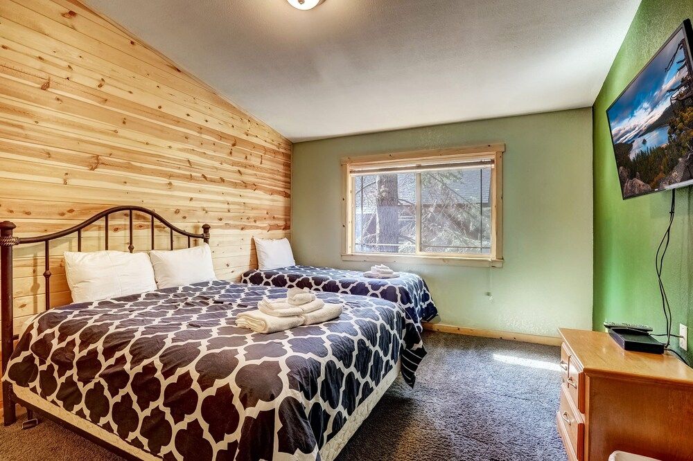 undefined Residing Retreat 8