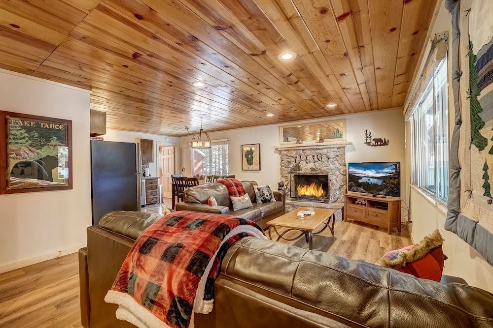 undefined Come Snuggle Up at Cozy Bear Cabin!