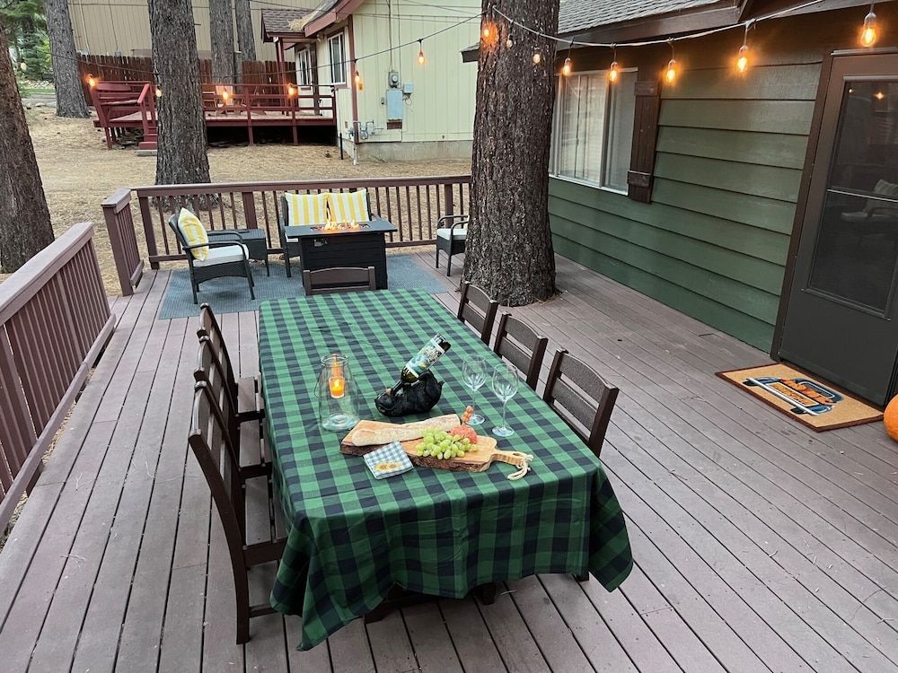 undefined Come Snuggle Up at Cozy Bear Cabin! 6