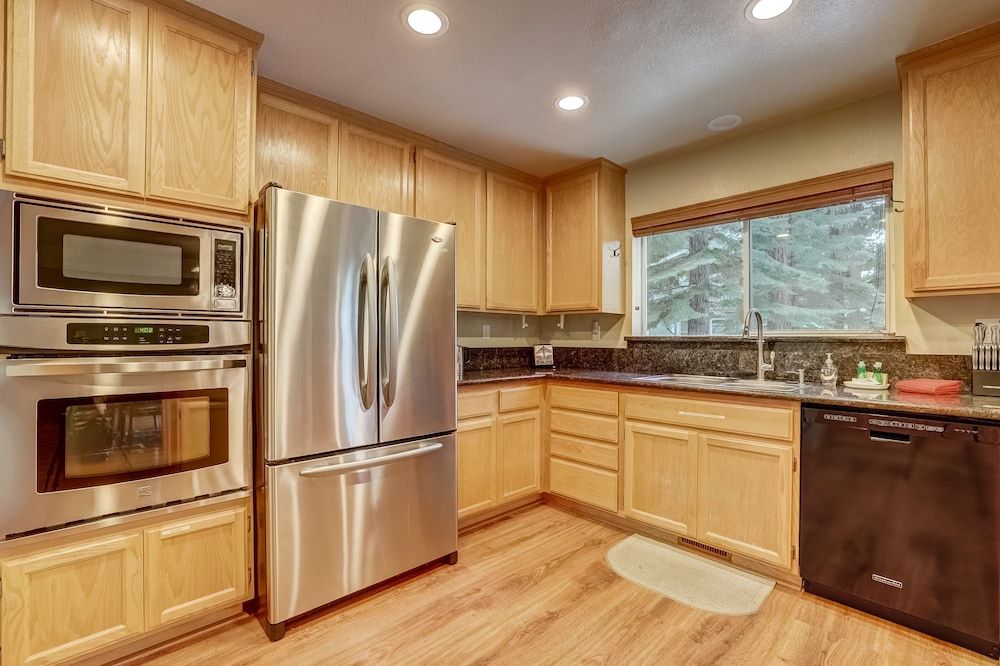 Sutter Trail Sparkles - Air Conditioned Large Family Home! House, Multiple Beds, Patio, Mountain View (Sutter Trail Sparkles) 13
