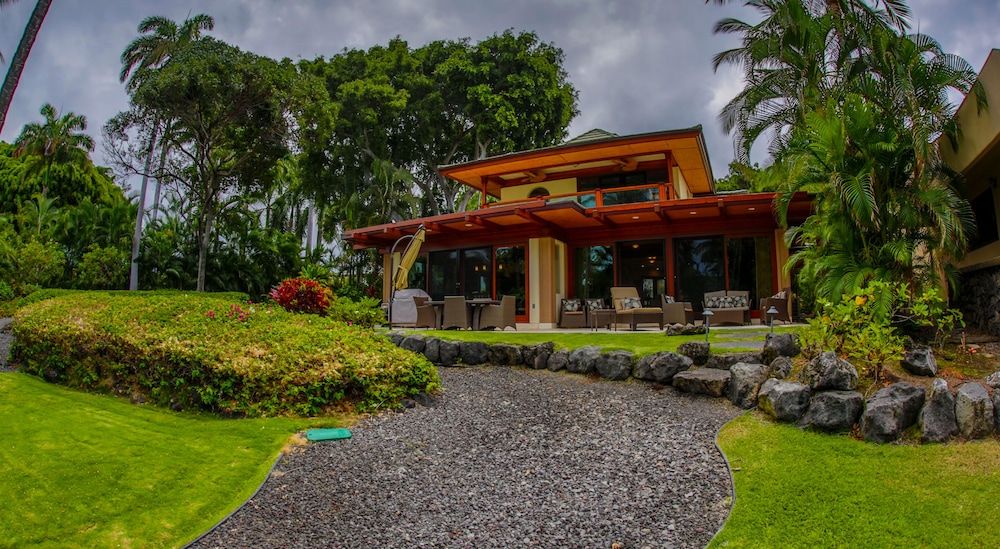 undefined Alii Point #15 - Almost Oceanfront 3 Bedroom Home by RedAwning 2