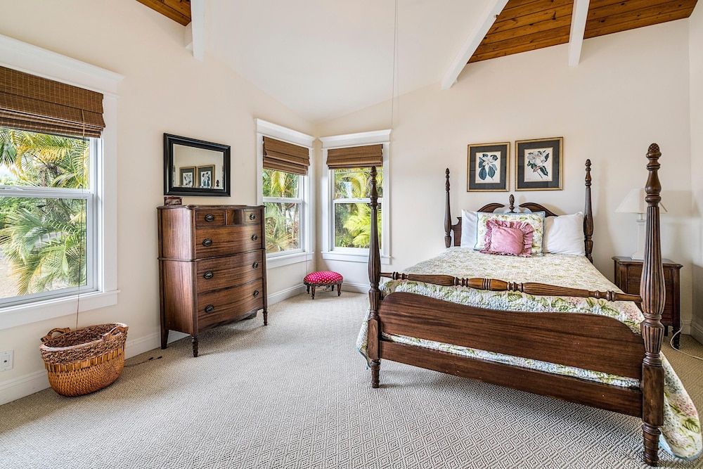 Ono Hale House, Multiple Beds (Ono Hale) 6