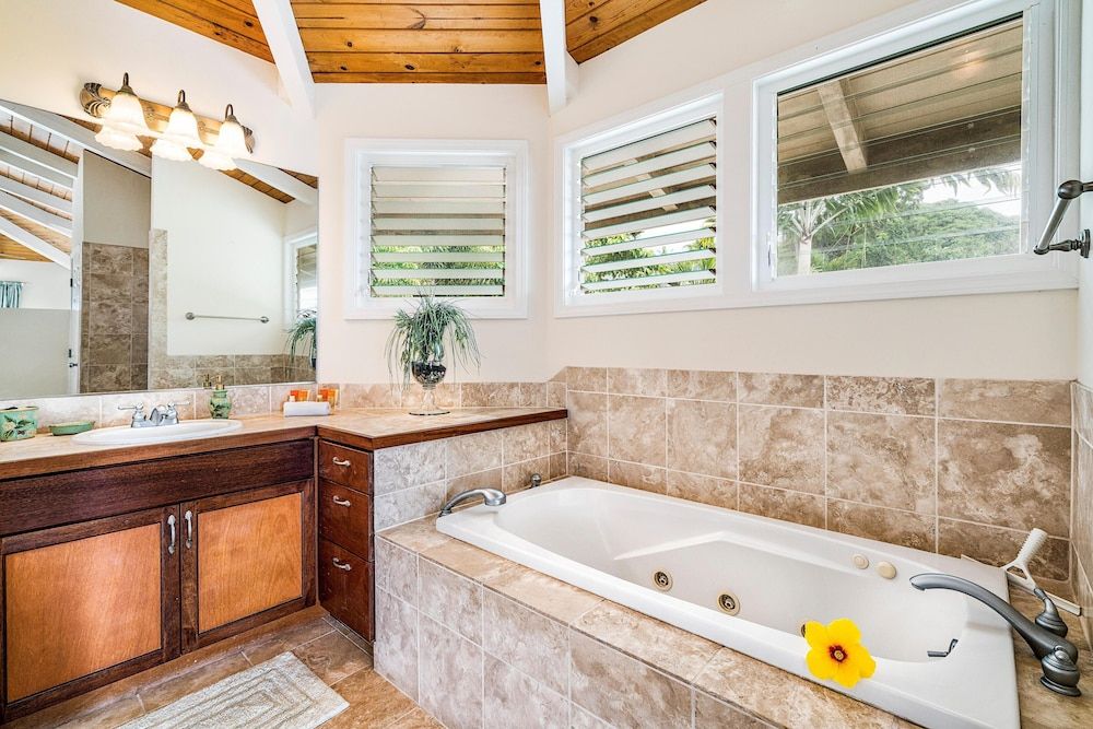 Ono Hale House, Multiple Beds (Ono Hale) 18