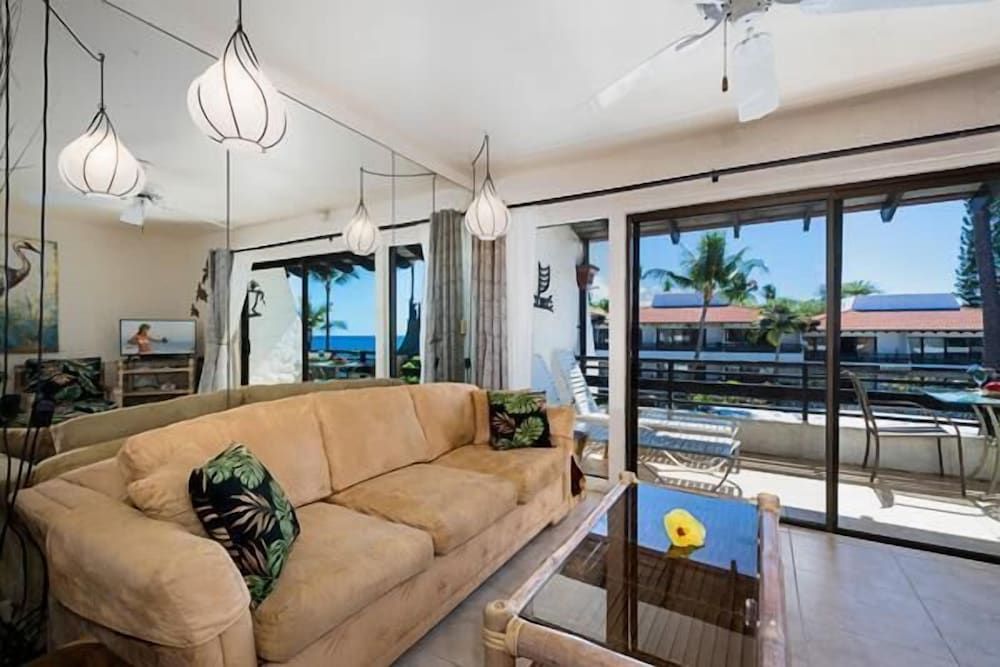 Casa De Emdeko 332 Condo, 1 Queen Bed with Sofa bed (Casa De Emdeko 332) 7