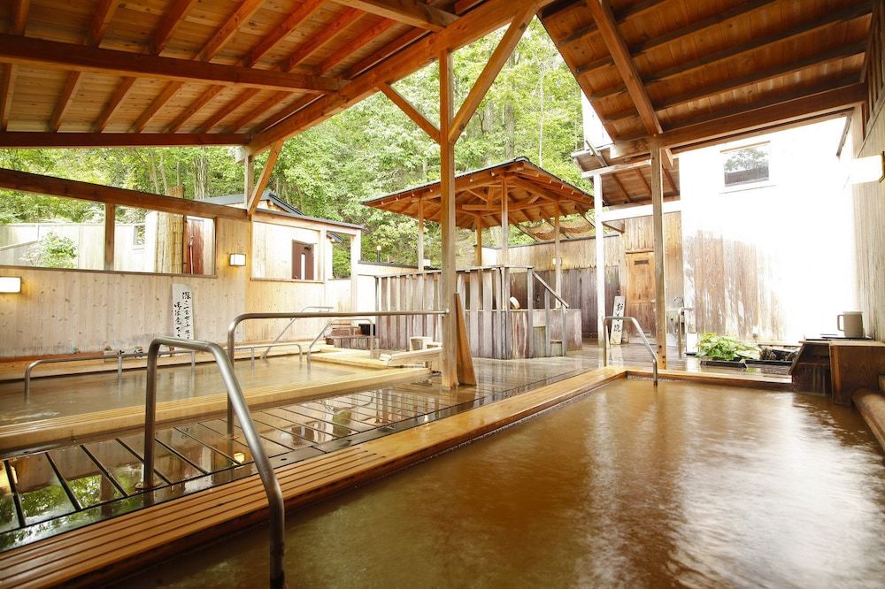 undefined Ginsuiso Bekkan Choraku