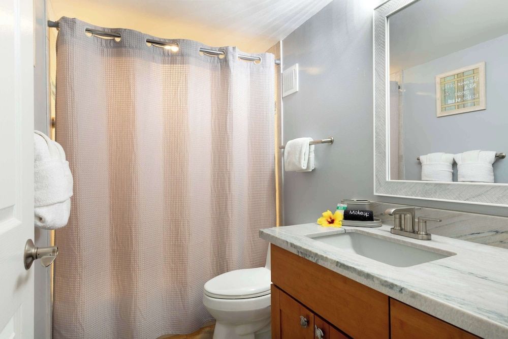 White Sands Village #120 Condo, Multiple Beds, Balcony, Partial Ocean View (White Sands Village #120) 14