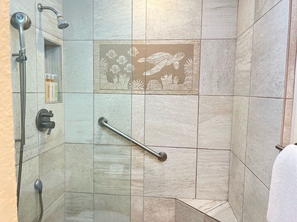 Country Club Villas Golf, A/C & Oceanview Condo, Multiple Beds, Balcony, Ocean View (Country Club Villas #208) 5