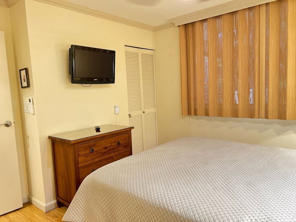 Country Club Villas Golf, A/C & Oceanview Condo, Multiple Beds, Balcony, Ocean View (Country Club Villas #208) 3