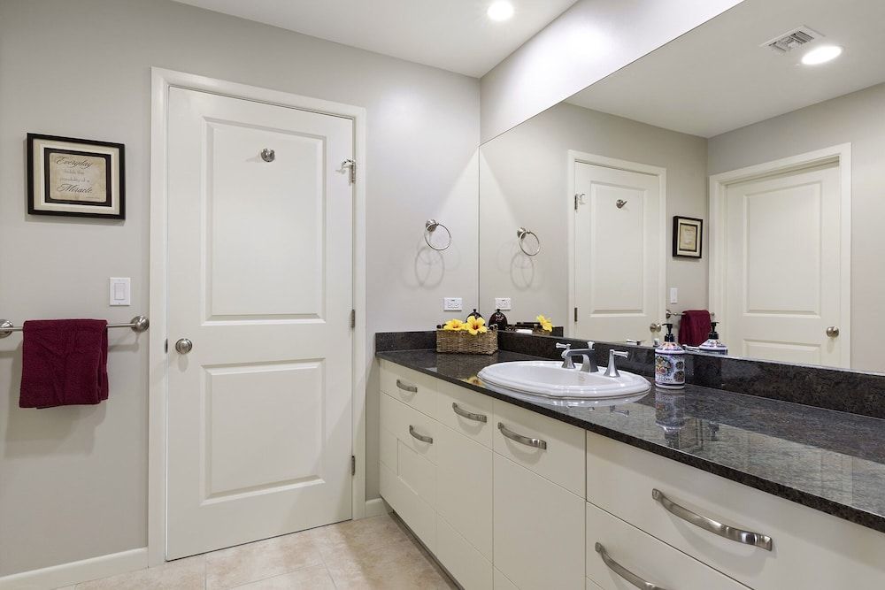 Na Hale O Keauhou #F1 House, Multiple Beds, Hot Tub, Partial Ocean View 26