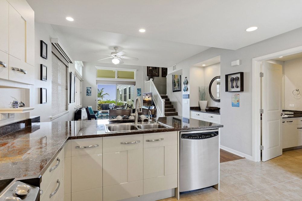 Na Hale O Keauhou #F1 House, Multiple Beds, Hot Tub, Partial Ocean View 16