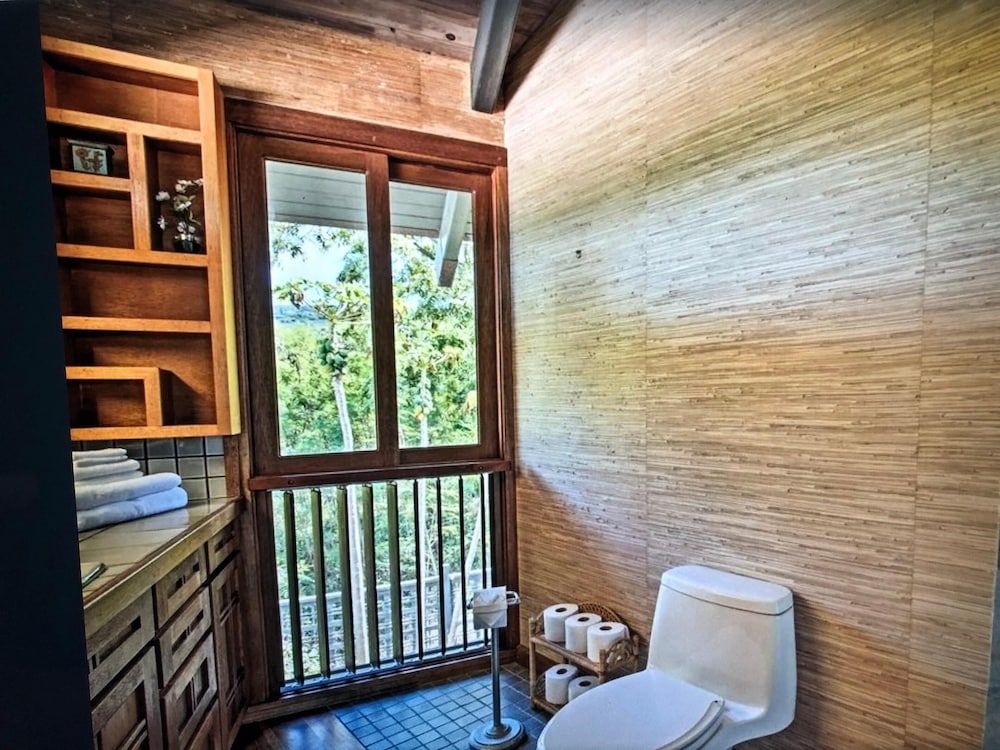 Koi Hale House, Multiple Beds (Koi Hale) 29