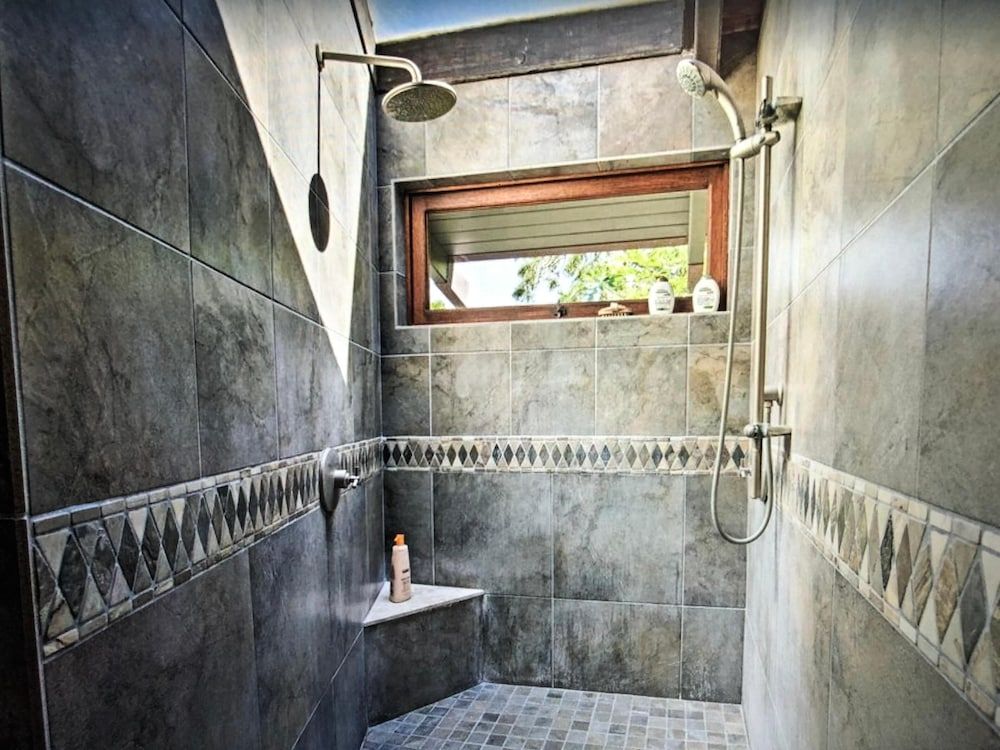 Koi Hale House, Multiple Beds (Koi Hale) 32