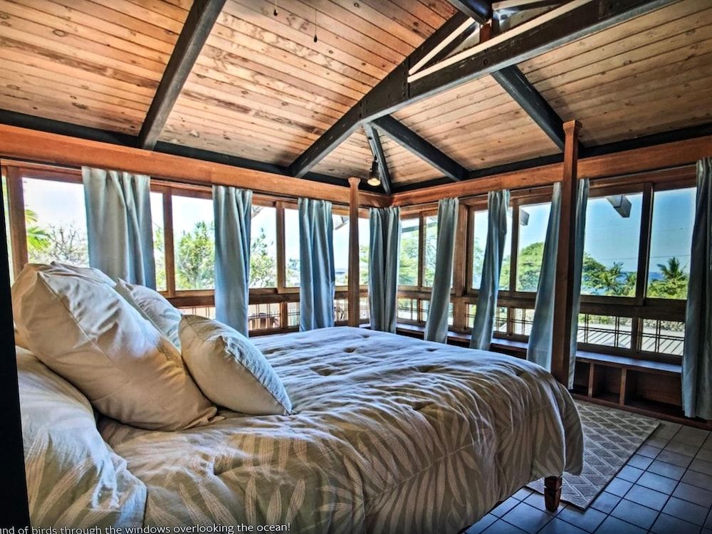 Koi Hale House, Multiple Beds (Koi Hale) 4