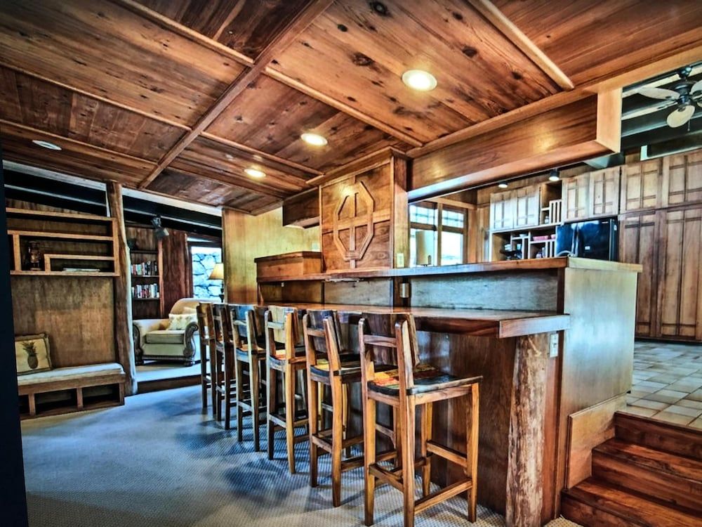 Koi Hale House, Multiple Beds (Koi Hale) 13