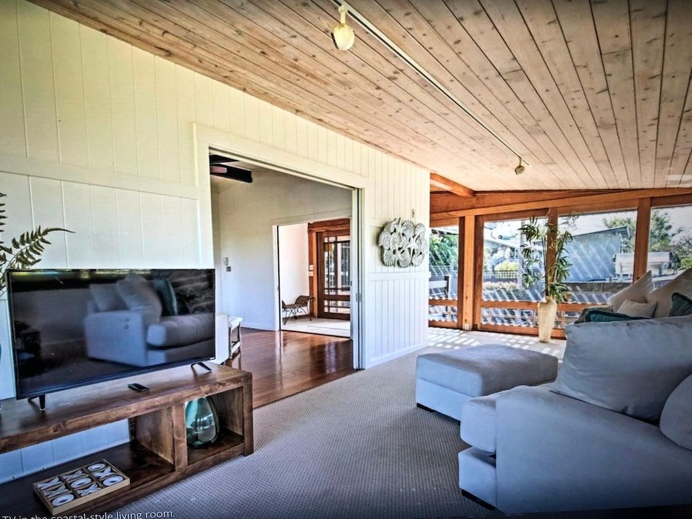 Koi Hale House, Multiple Beds (Koi Hale) 18