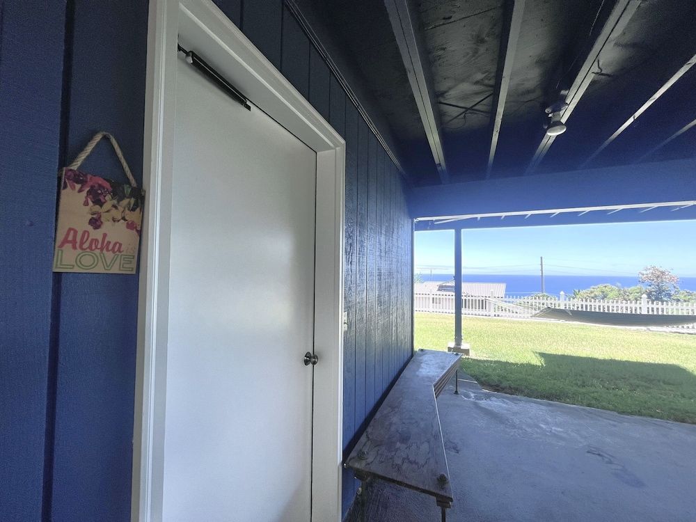 undefined Walua Hale Relaxing Hawaiian Oasis 3