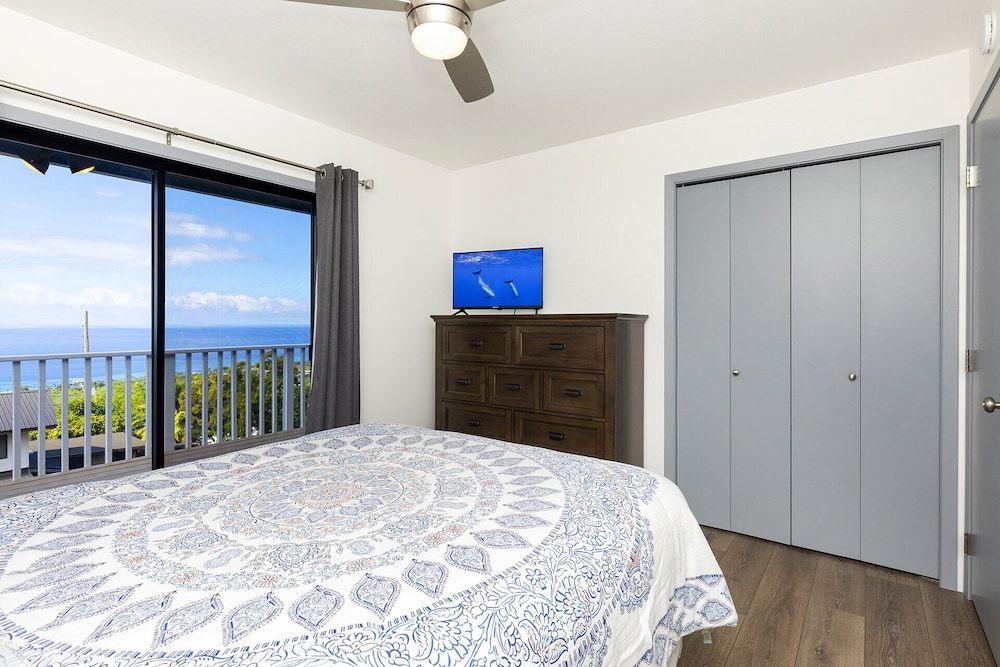 Walua Hale Relaxing Hawaiian Oasis House, Multiple Beds, Lanai, Ocean View (Walua Hale) 17