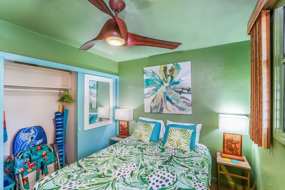 undefined Kona Bali Kai 317 - Oceanfront 2 Bedroom Condo by RedAwning 6